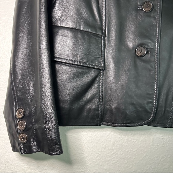 Vintage Black Genuine Leather Jacket - Picture 7 of 10